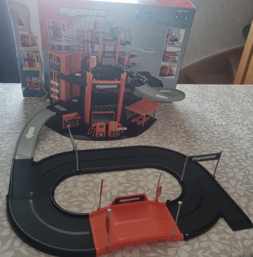Garage majorette motor - garage,