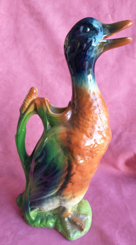Jolie carafe faïence de - en,