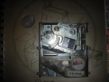 flipper: monnayeur 5 Francs