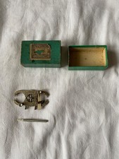 ANCIEN OUTIL HUIT CHIFFRES AMSTUIZ & MEYLAN HORLOGER - HORLOGERIE / WATCH / UHR 