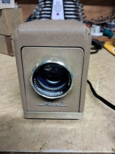 Projecteur diapositives - projecteur,