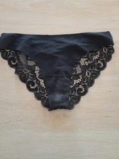culotte usagée / sale / noire / tanga / string / odeur / smell / trace