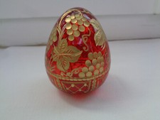 OEUF CRISTAL ROUGE RAISIN