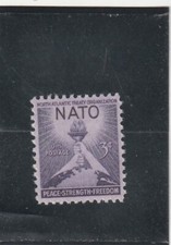 L6403 ETATS UNIS TIMBRE N° Y&T 559 de 1952 " Flamme de la Paix et Globe " Neuf**