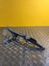 Platine repose pieds arrière