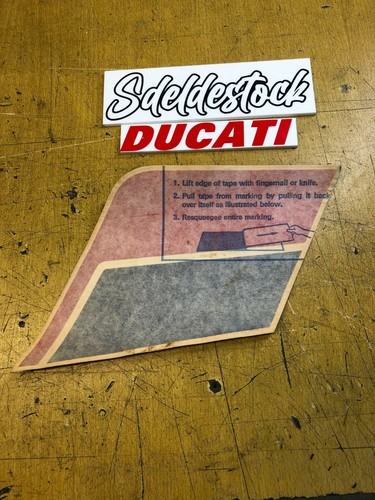 Autocollant 066085245 - 1,