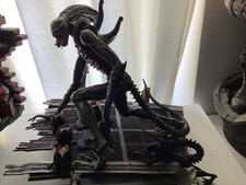 figurine alien Warriors attakus custom dog alien et 4 Facehuggers