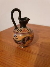 Vase en poterie grecque
