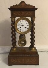 Pendule portique a colonnes