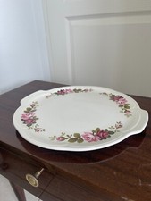 Grand plat GIEN modèle champs - fleurs rose