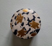 Ancienne boîte de poudre de