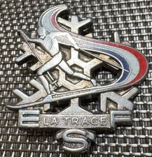 MÉDAILLE DE SKI. LA TRACE