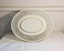 Vienne. Dessous de soupière en porcelaine réticulée. Epoque XIXème.