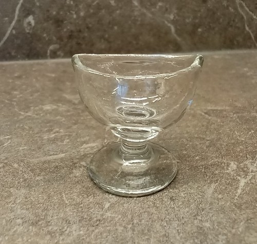 Rince oeil ancien verre moulé - ancien,