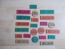 22 jetons de cartes en bois