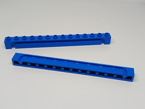 Lego brique avec - :,