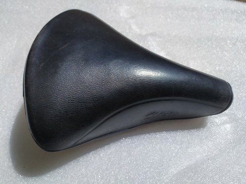 Ancienne selle velo - selle, peugeot