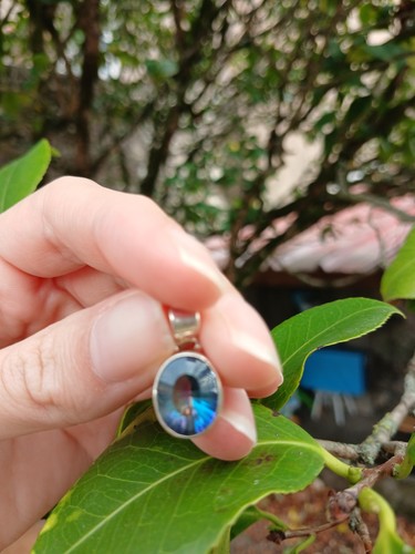 Pendentif ovale argent - en,