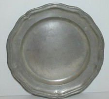 -ASSIETTE LOUIS XV ETAIN Maître TOURNIER à RODEZ datée 1756 dans le tampon XVIII