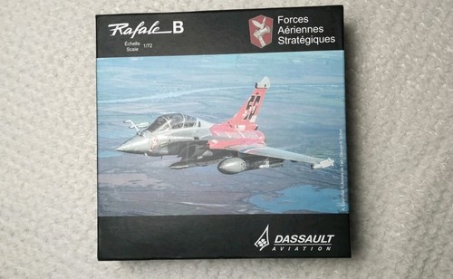 Incomplet avion de chasse - avion,
