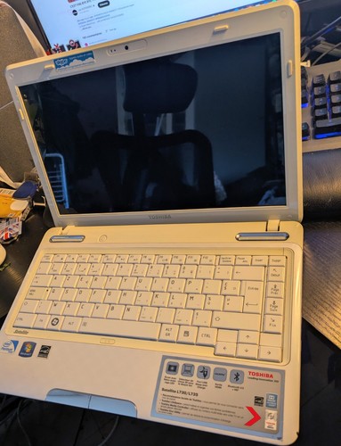 Toshiba satellite l735 13p - toshiba,