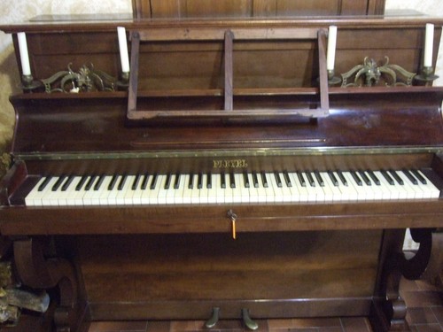 Piano droit pleyel - droit, en