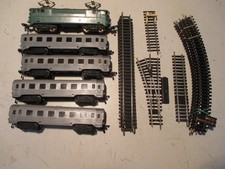 GEGE / CONVOI  VOITURES INOX ANCIENNES + ACCESSOIRES DIVERS