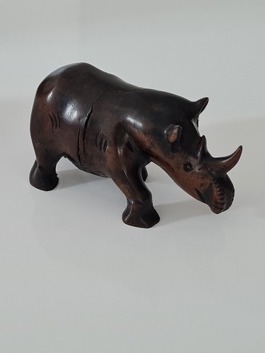 Rhinocéros bois 14cm - 14cm, art