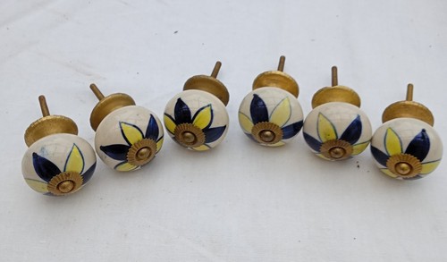 Anciens boutons en - 6,