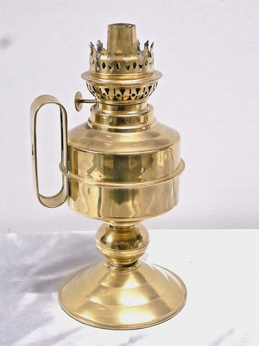 Ancienne lampe - 🇫🇷,