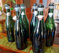 Lot de 6 Anciennes Bouteilles de Vin 0,75L Verre Bullé Bouchon Porcelaine