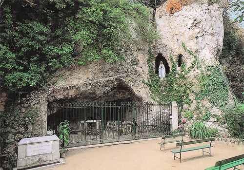 Crest abbaye d - 26,