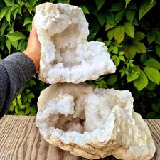 Géode Quartz Cristal de Roche