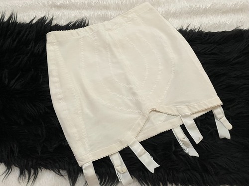Vtg vanity fair open - fair, bottom