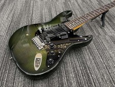 (Fender Japan) Guitare