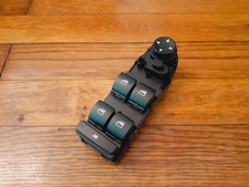 interrupteur commande lève vitre BMW série 1 E87  OEM  6952051
