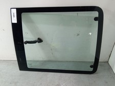 VITRE DE PORTE ARRIÈRE DROITE