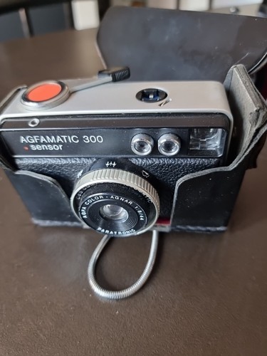 Appareil photo ancien - , au