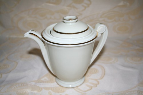 Pot lait porcelaine de - pot, à