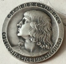 Broche Médaille JEANNE D'ARC