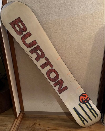 Burton 1990 air asym - ,