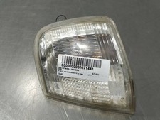 10840 feu avant gauche pour