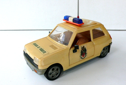 Renault police pepe - renault, 5