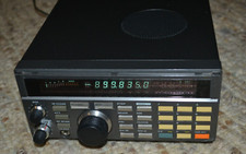 Yaesu vhf uhf communications - yaesu,