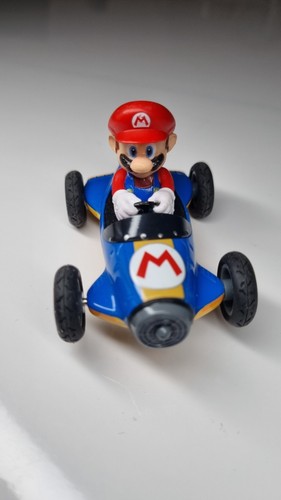 Voiture mario circuit - voiture,