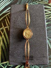 Très belle montre femme