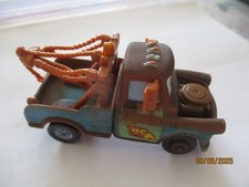DISNEY PIXAR CARS  / VOITURE  " MARTIN  " METAL / PLASTIQUE