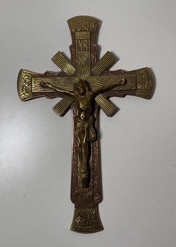 Crucifix laiton ancien - en,