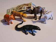 5 figurines Animaux VD310