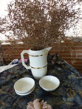 lot =pot a eau ancien